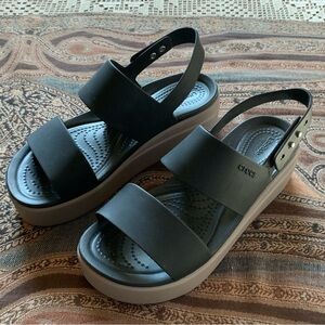 CROCS Brooklyn Wedge Platform Sandal
